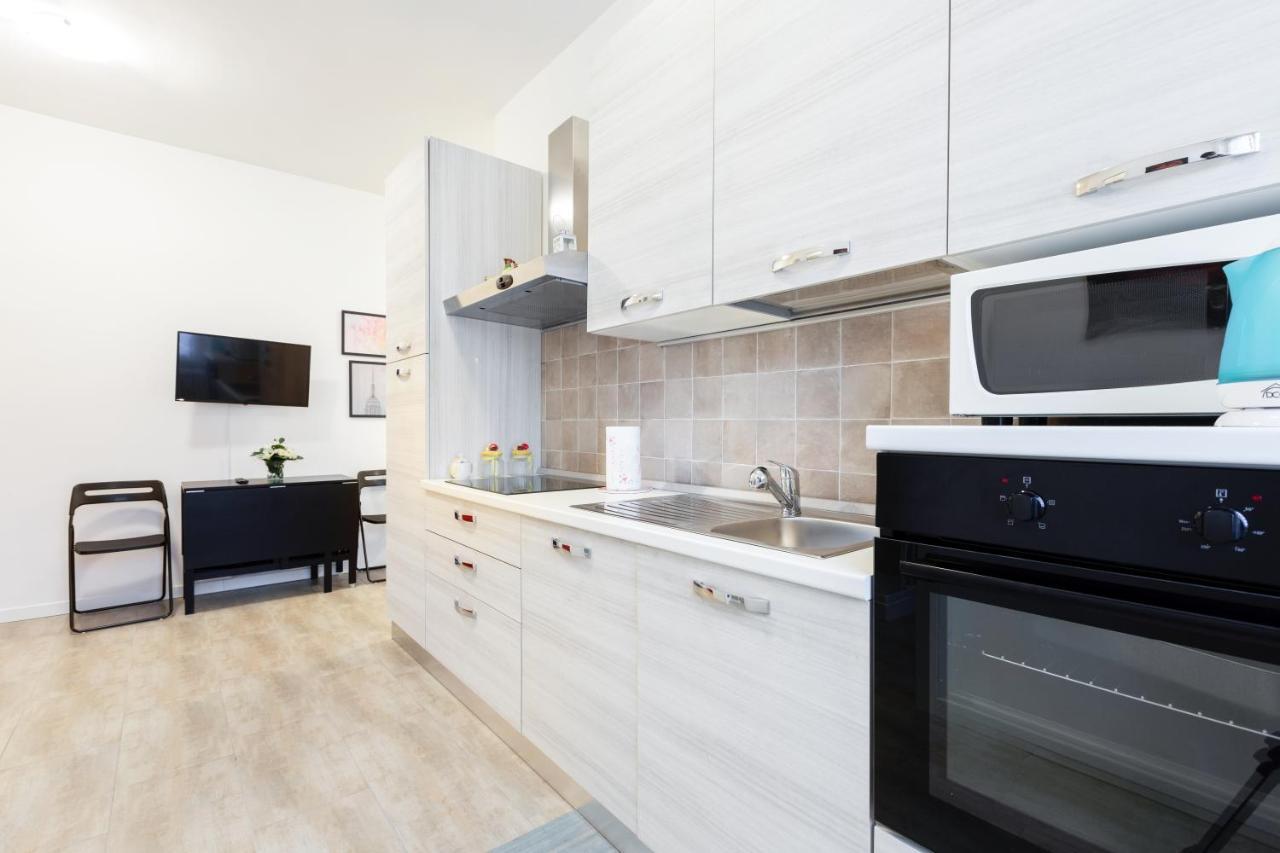 Renovated Flat Subway Yellow Line Milán Exterior foto